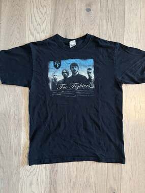 Vintage 2005 Foo Fighters In Your Honor Canada Tour T-Shirt